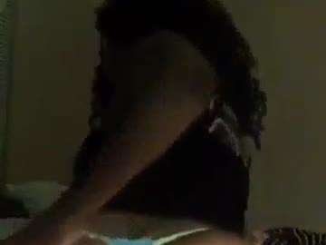 BEDROOM BOOTY BOUNCING